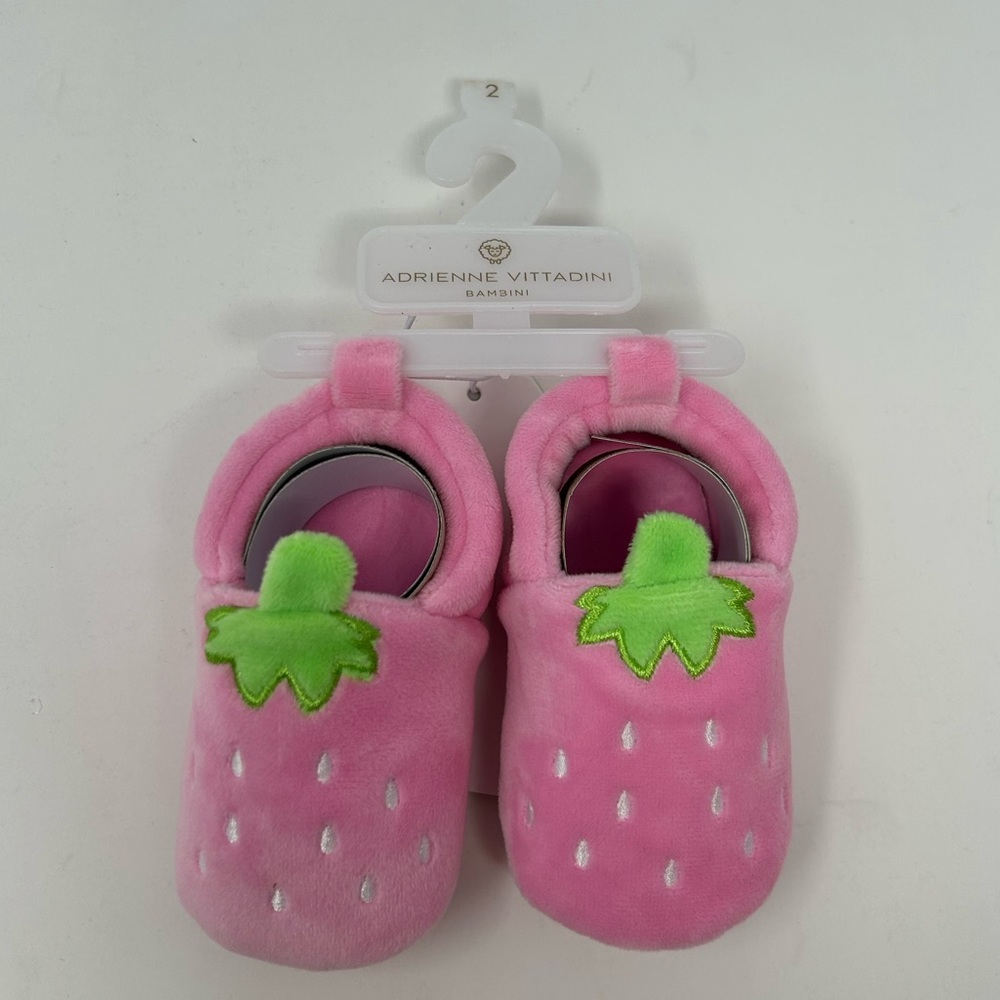 NWT Adrienne Vittadini Baby Pink Strawberry Shoes